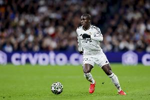 叕伤了！记者：门迪伤势非常严重，将至少缺阵1年！